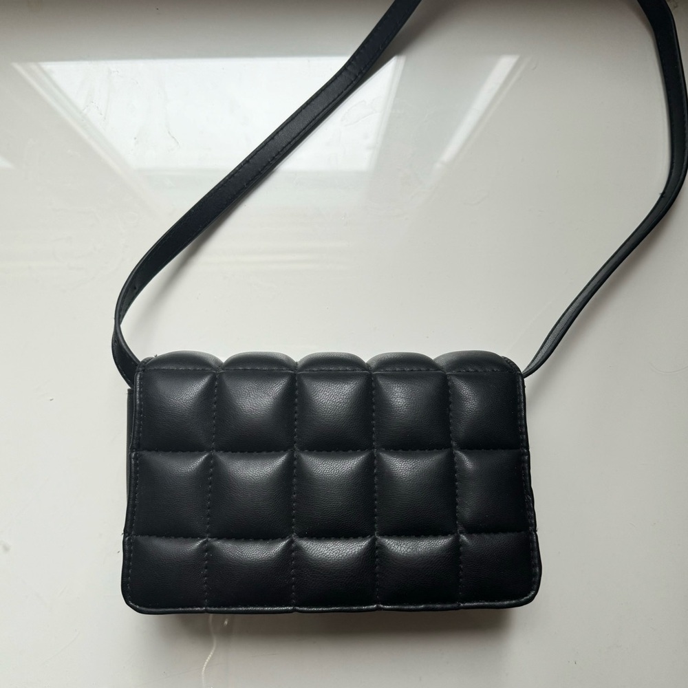 Small black purse